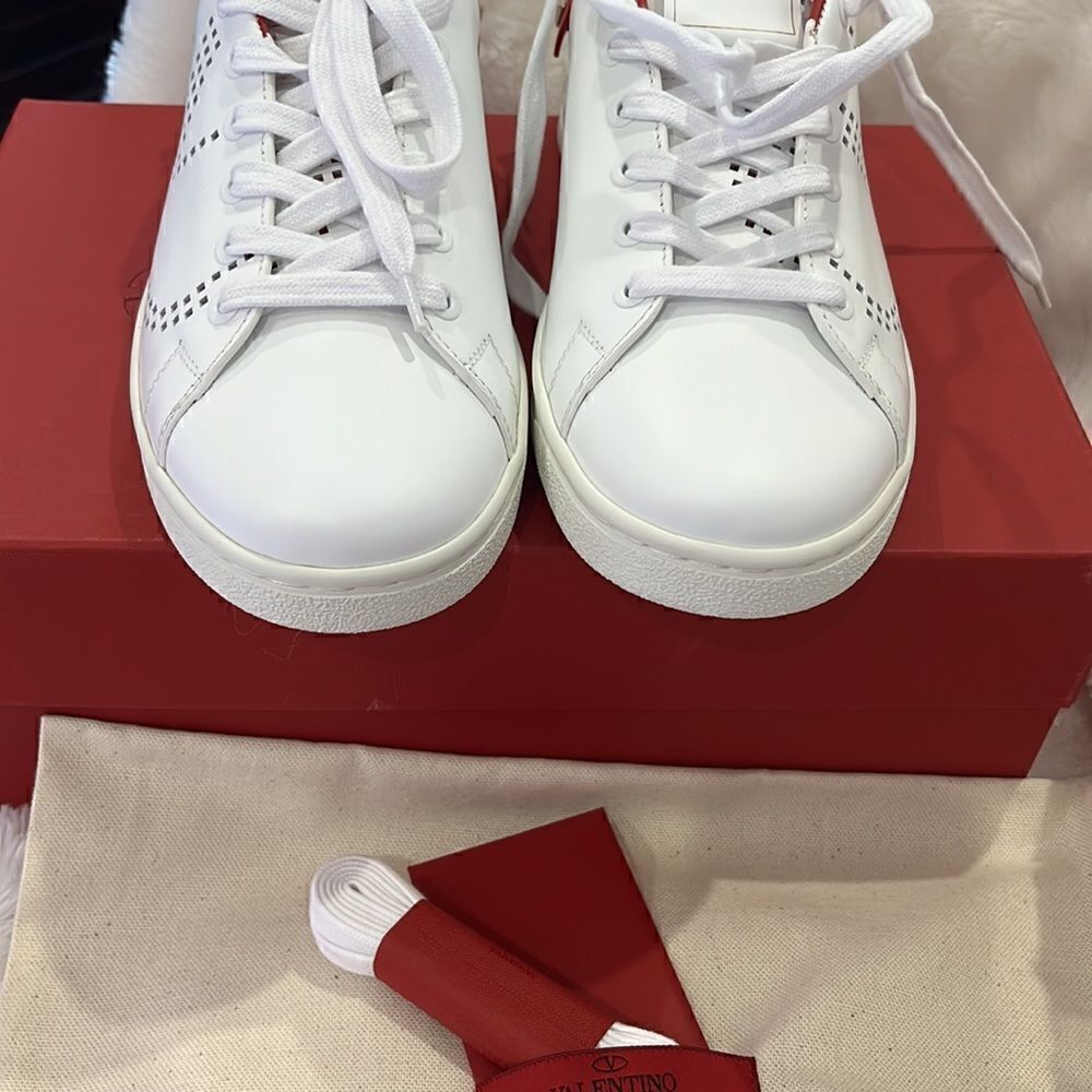 Valentino sneakers - Picture 8 of 11
